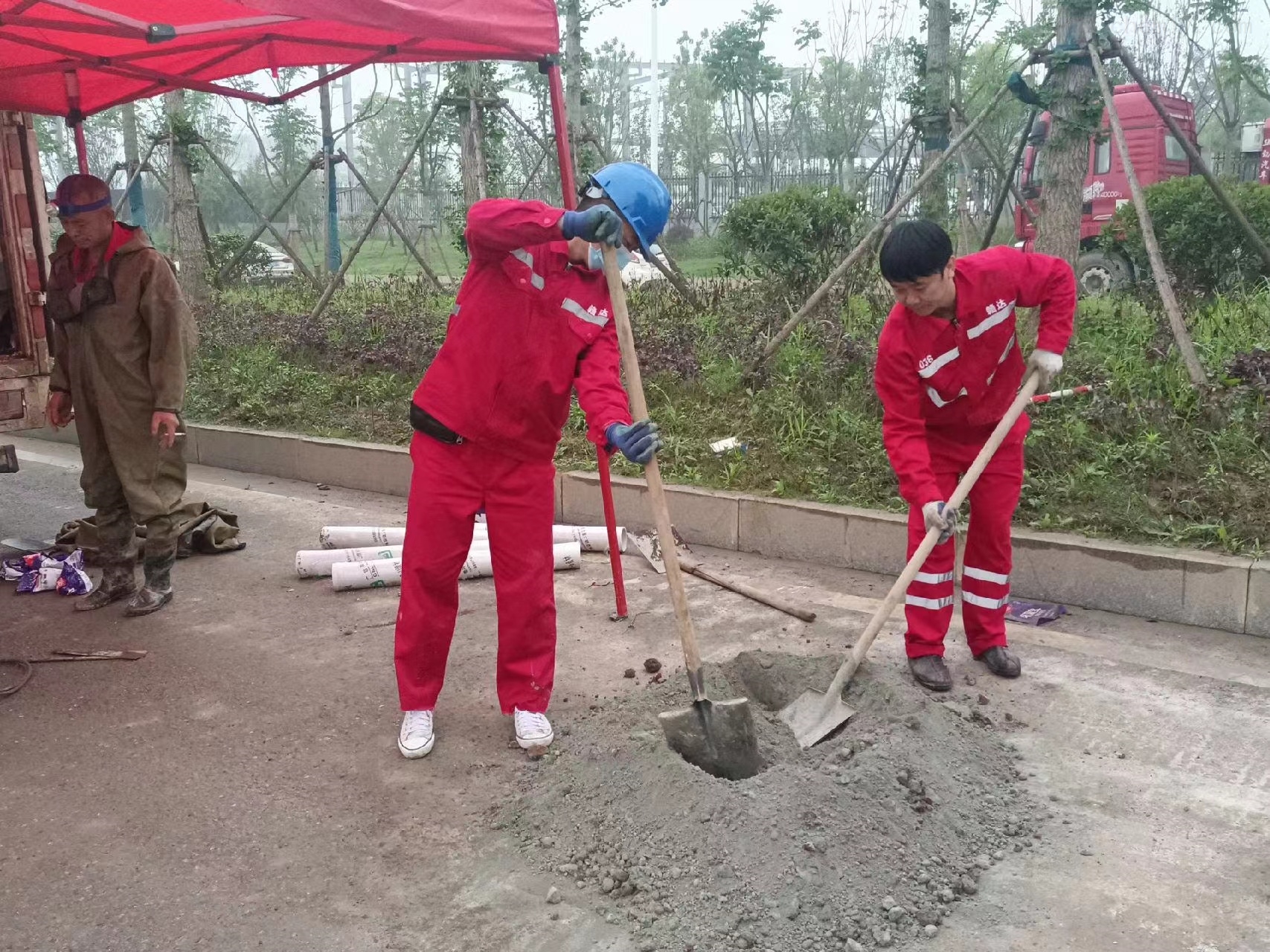阿勒泰管道疏通哪家好】及时进行市政管道清淤